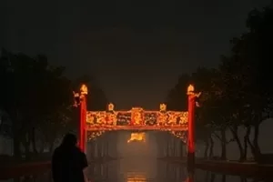 《琴键上的雨》海报：琴房窗玻璃上的雨痕与黑白琴键